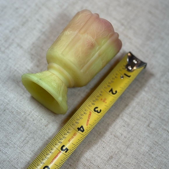 Fenton Burmese Uranium Satin Pastel Toothpick Holder/Notive - Picture 6 of 6